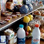 Bed & Breakfast Domus Michaeli Perfetto Per Famiglie E Gruppi Confortevoli Vicino Agli Scavi E Al Centro