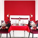 Bed & Breakfast Domus Michaeli Perfetto Per Famiglie E Gruppi Confortevoli Vicino Agli Scavi E Al Centro 3*