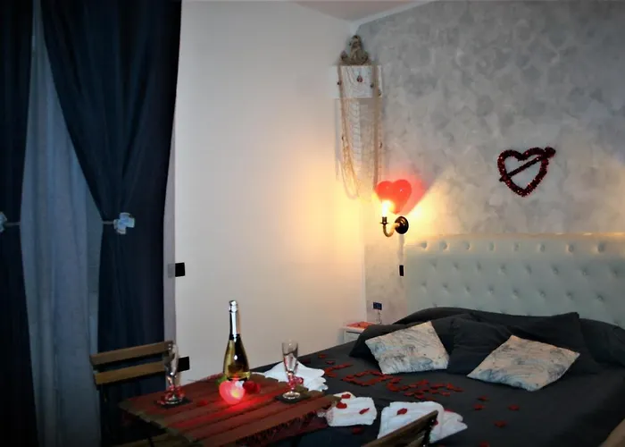 Domus Michaeli Perfetto Per Famiglie E Gruppi Confortevoli Vicino Agli Scavi E Al Centro Bed & Breakfast 4*