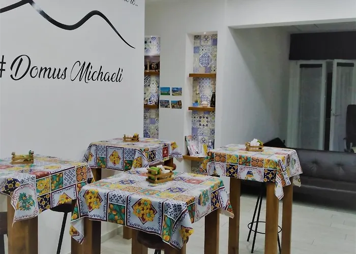 Pompei Domus Michaeli Bed & Breakfast 4* 폼페이